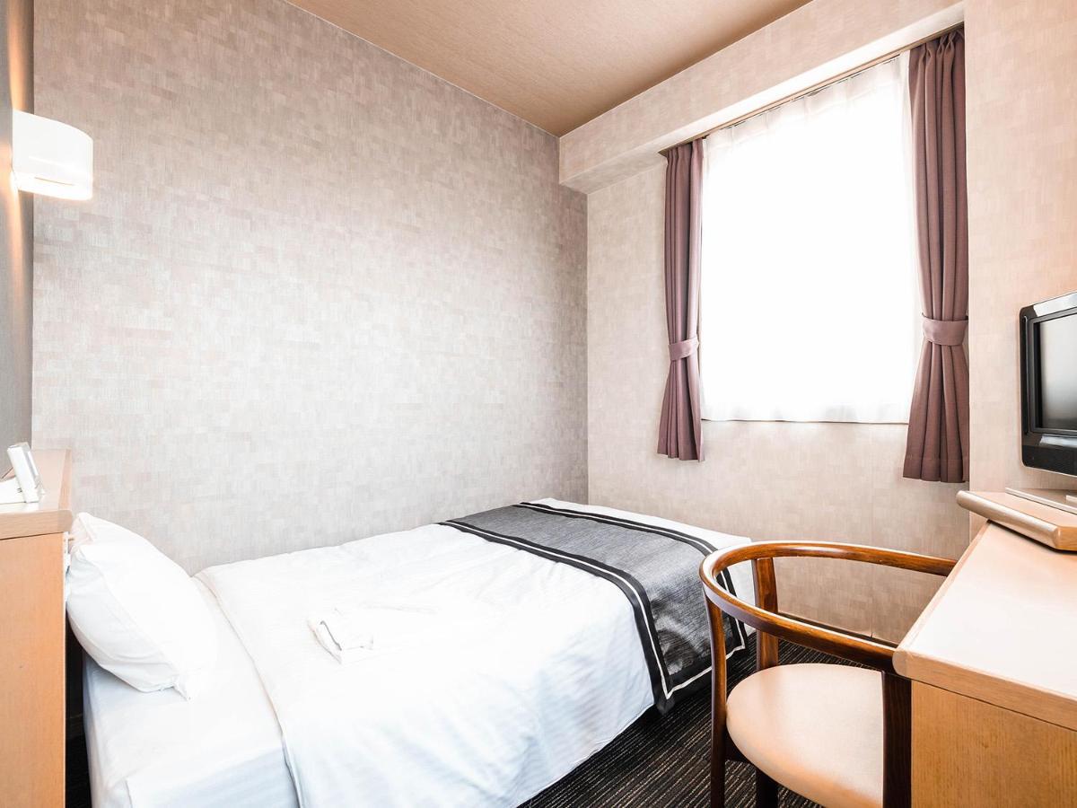 Hakata First Hotel ฟูกุโอกะ ภายนอก รูปภาพ