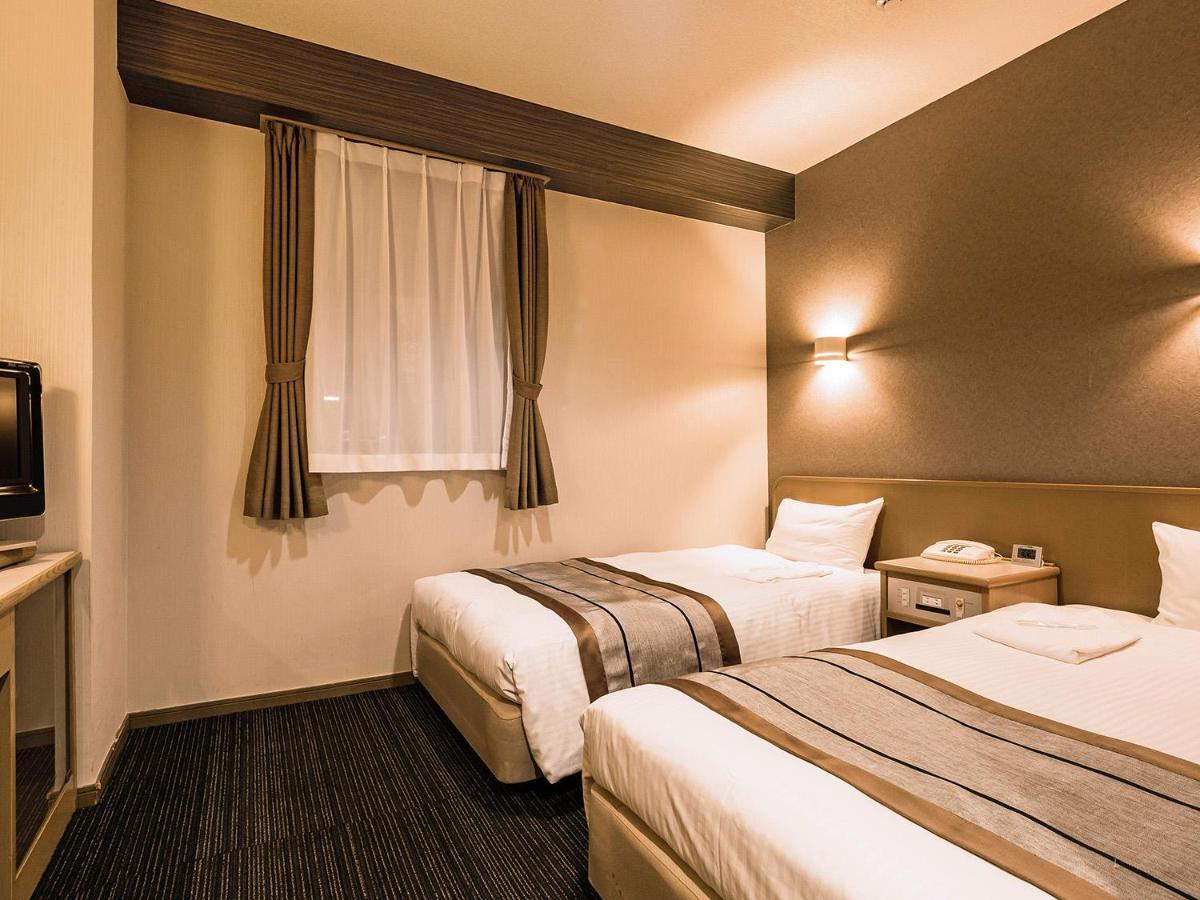Hakata First Hotel ฟูกุโอกะ ภายนอก รูปภาพ