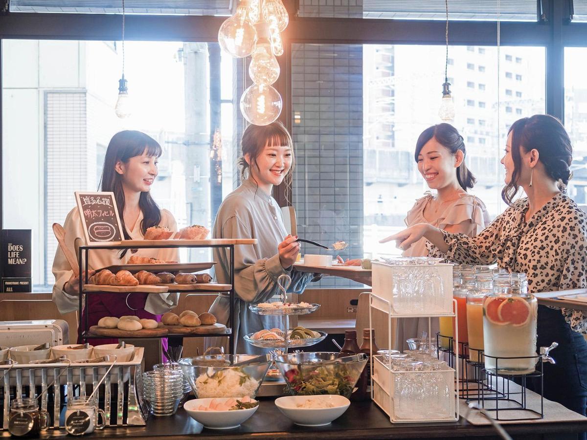 Hakata First Hotel ฟูกุโอกะ ภายนอก รูปภาพ