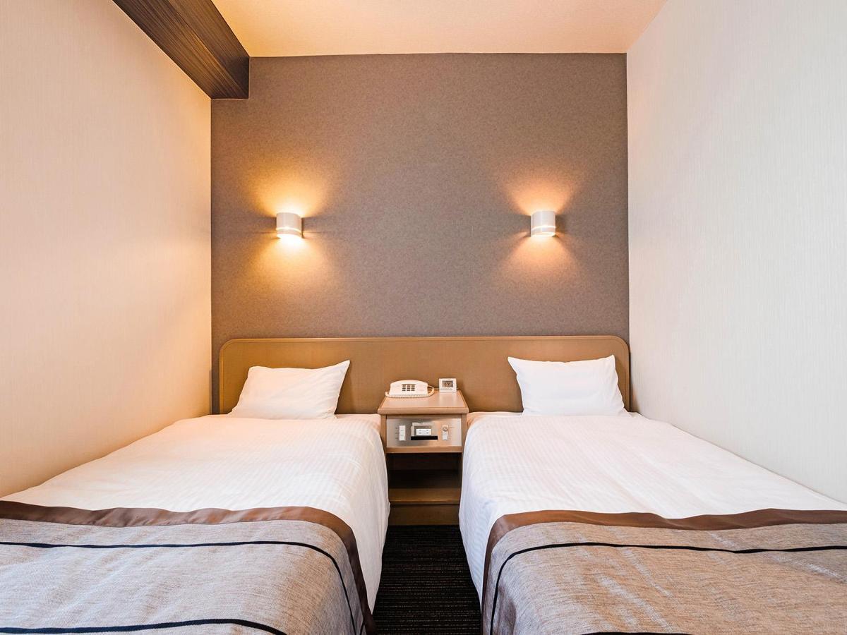 Hakata First Hotel ฟูกุโอกะ ภายนอก รูปภาพ